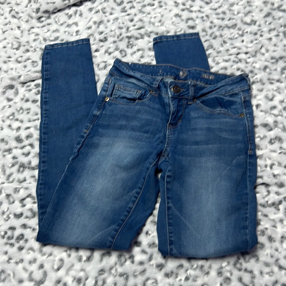 Blue skinny jeans